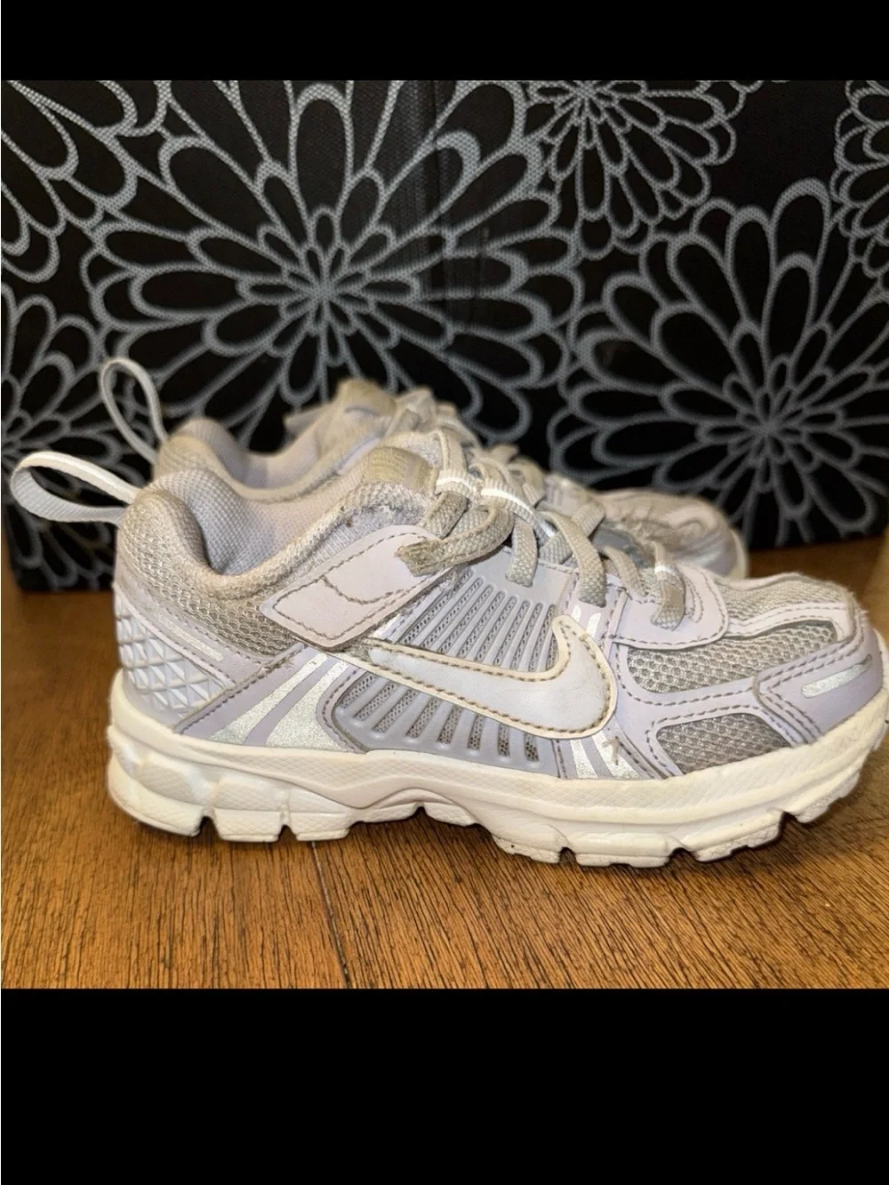 Kids Nike Vomero 5